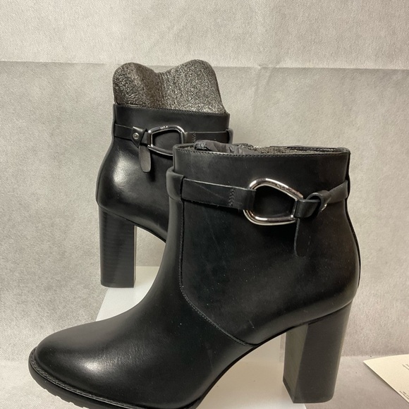 Ralph Lauren Laletta Black Leather Italian High Heel Ankle Booties- Brand New - Picture 2 of 10